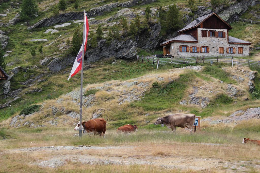 Alpenrose Aparthotel Martello Kültér fotó